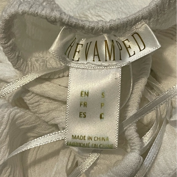 White flowy tank top - Picture 3 of 3